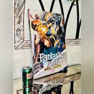 Marvel Fantastic Four: Behold Galactus comic book collectors item - NWT